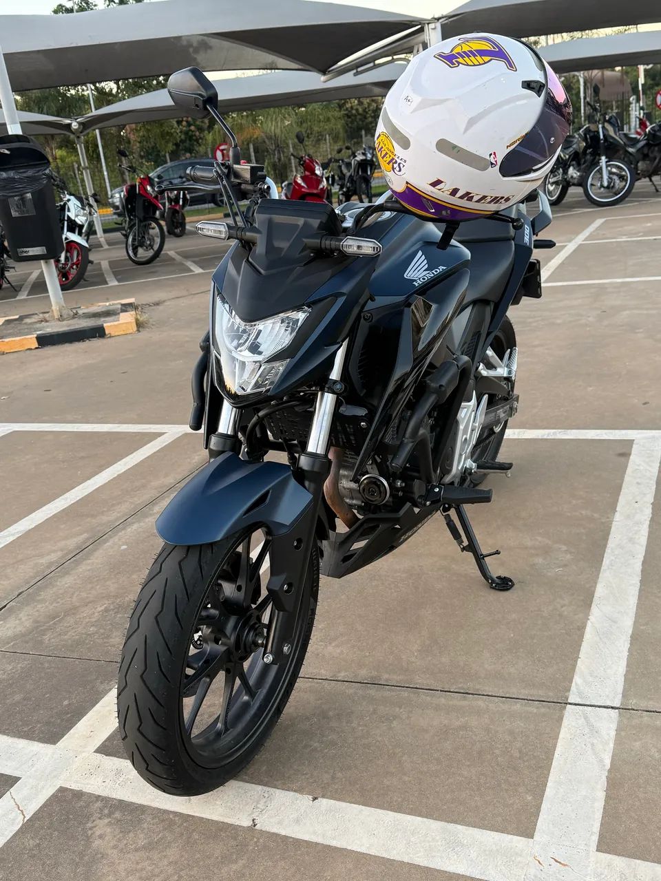 CB 300  - 2025 - Foto 5