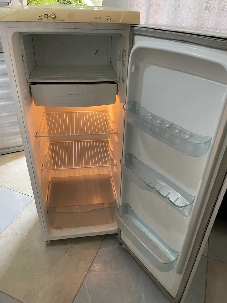 Geladeira Eletrolux(entrego) 