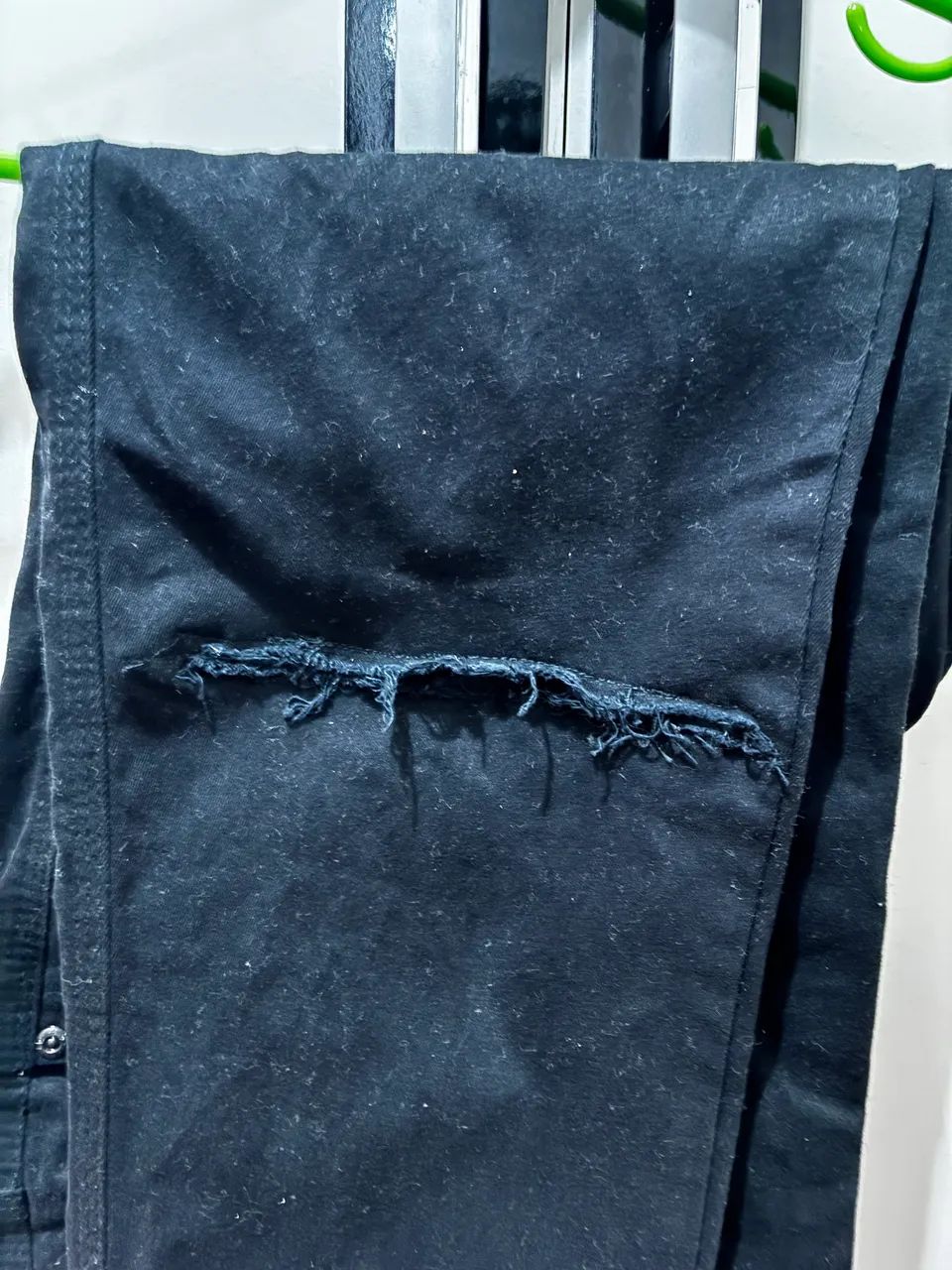 Calça jeans preta 38 - Foto 3