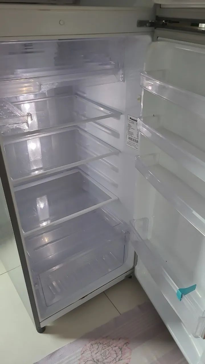 Geladeira inox Panasonic  - Foto 2