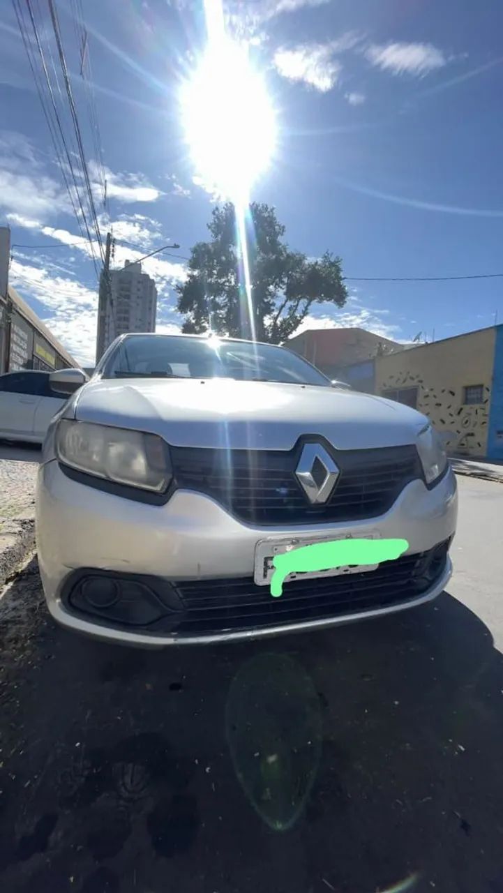 Renault Logan 2016