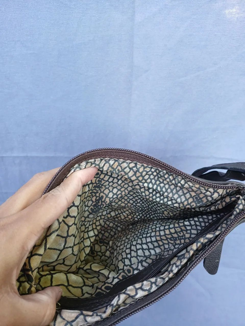 Bolsa Transversal Feminina Couro Legítimo Marrom - Vários Bolsos - Foto 4