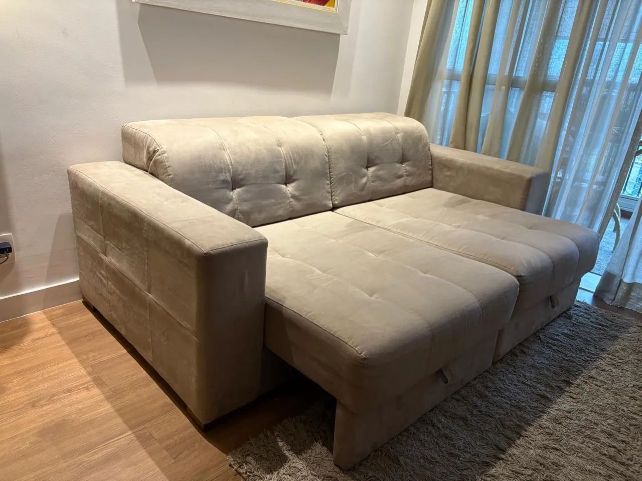 Sofá 4 lugares em suede - Foto 2