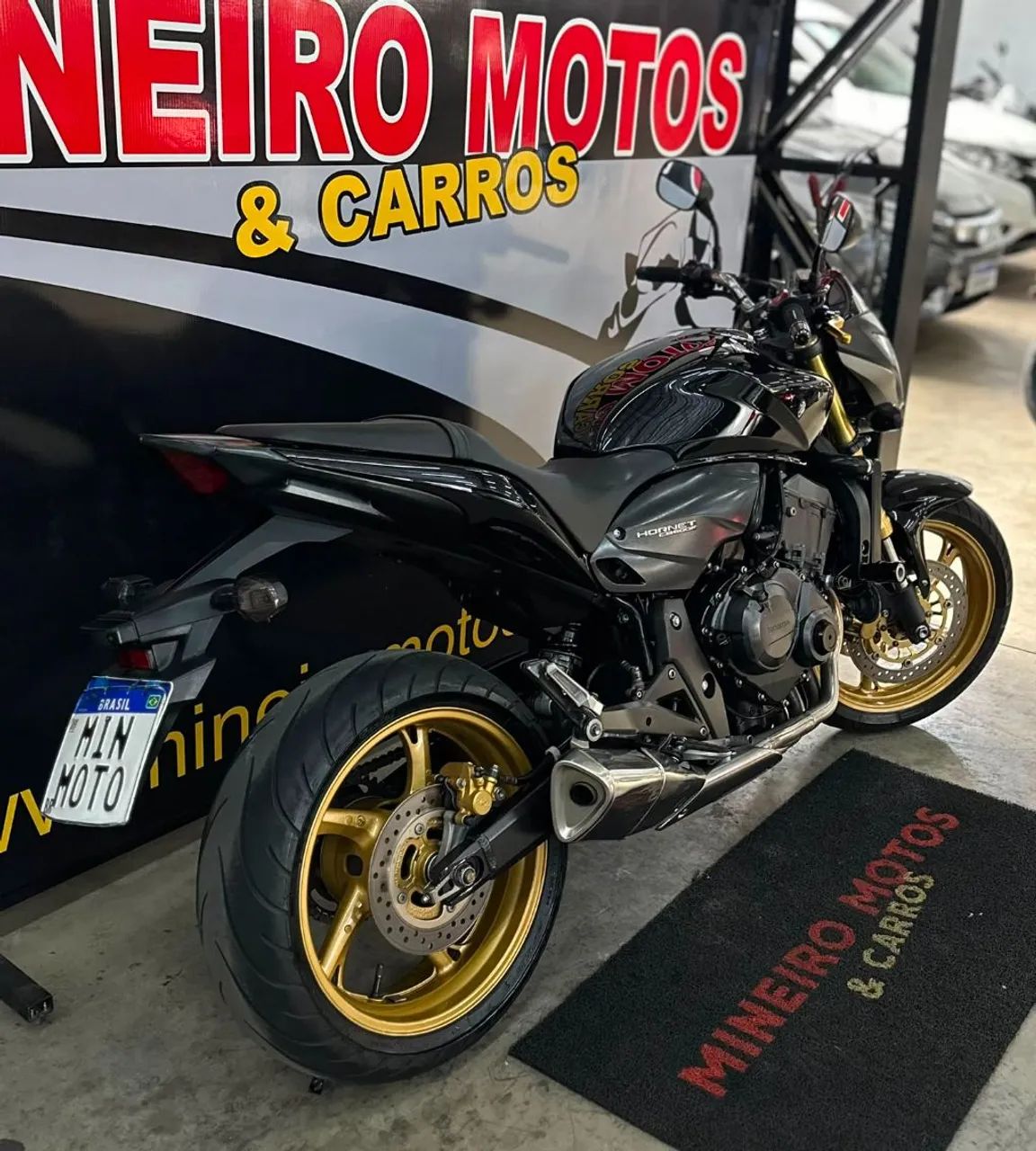 CB 600F HORNET - Foto 3