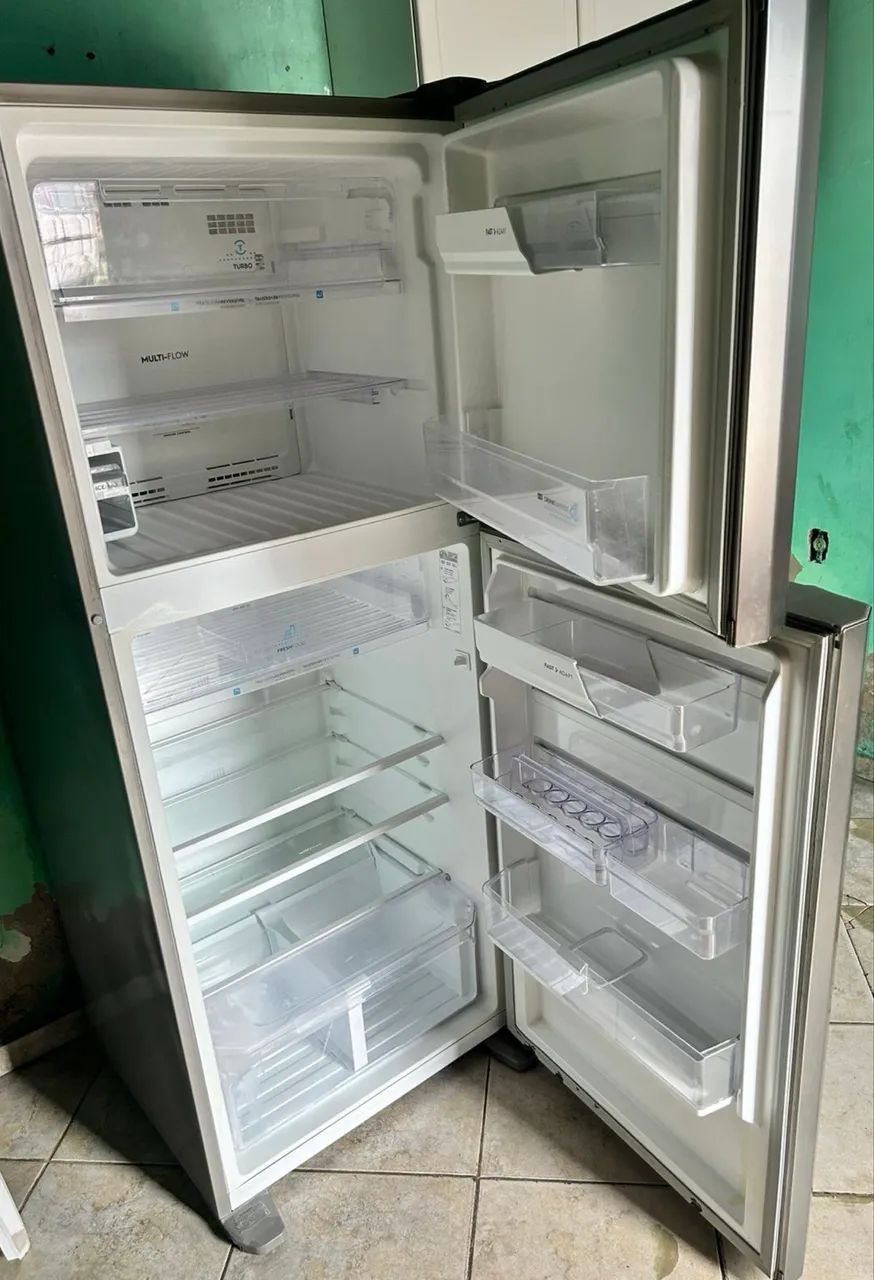 VENDO GELADEIRA E TV Samsung 65?  - Foto 5