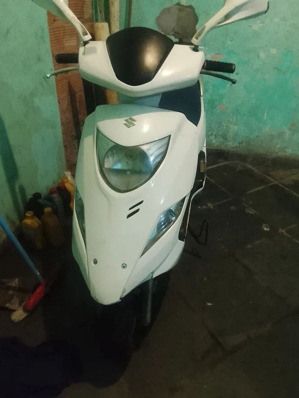 Suzuki bugman 