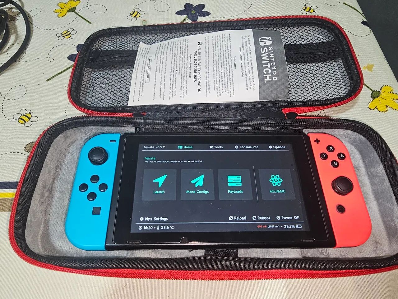 Nintendo switch V2 desbloqueado.