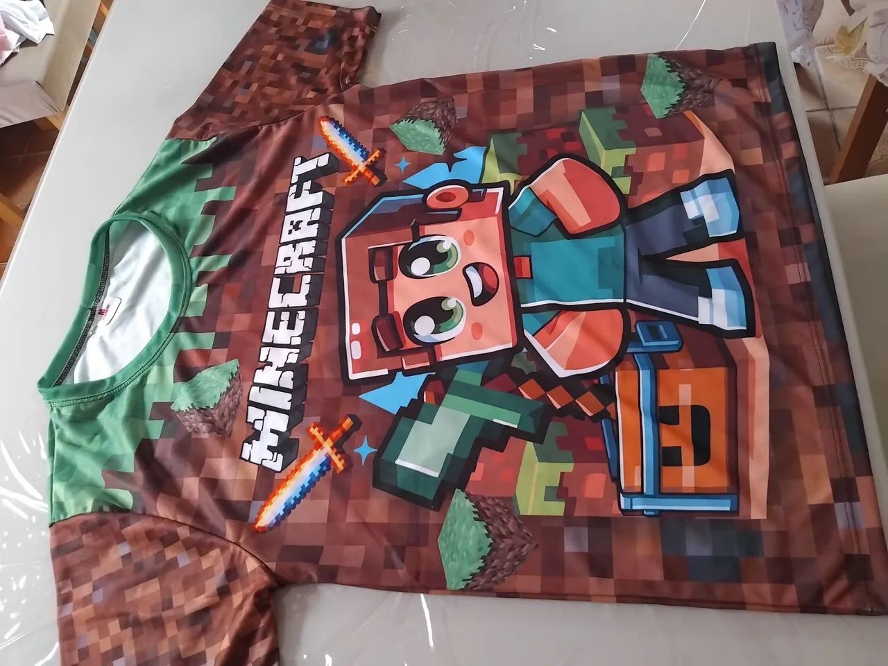 Vendo uma camisa nova minicref. Valor 35reais  - Foto 3