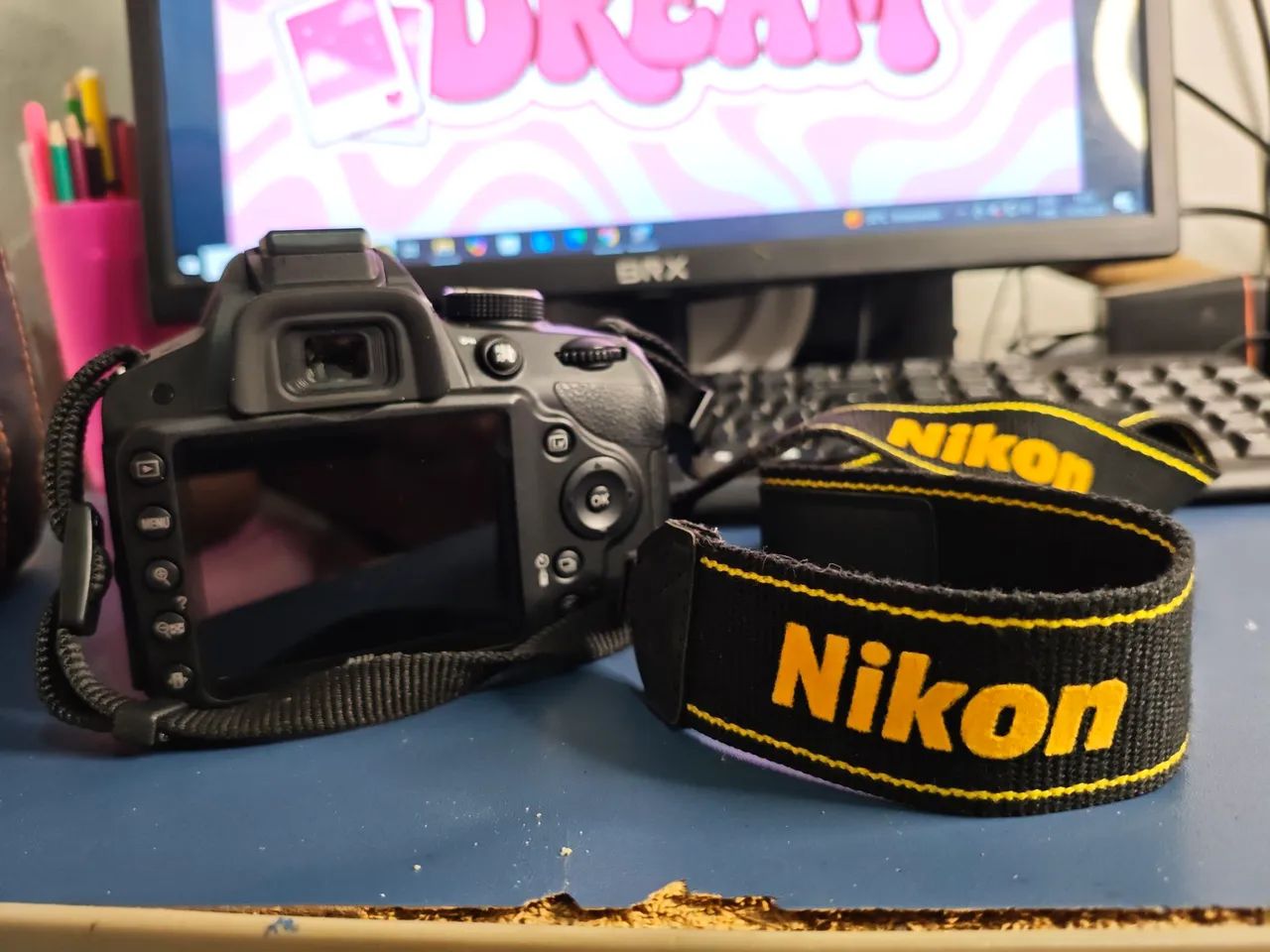 NIKON D3200 + ACESSORIOS 