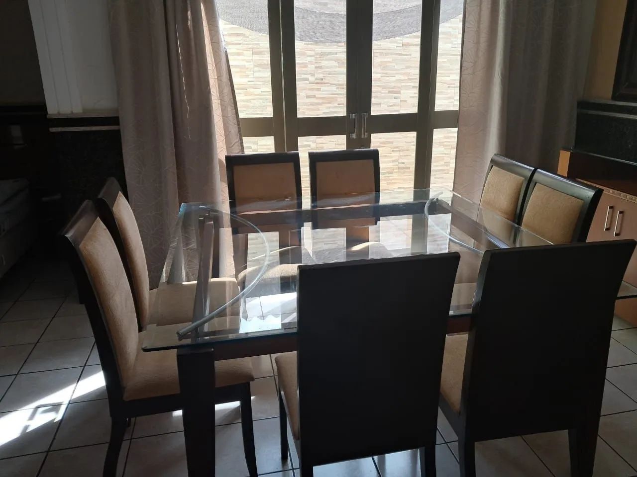 Mesa de vidro 8 lugares  - Foto 3