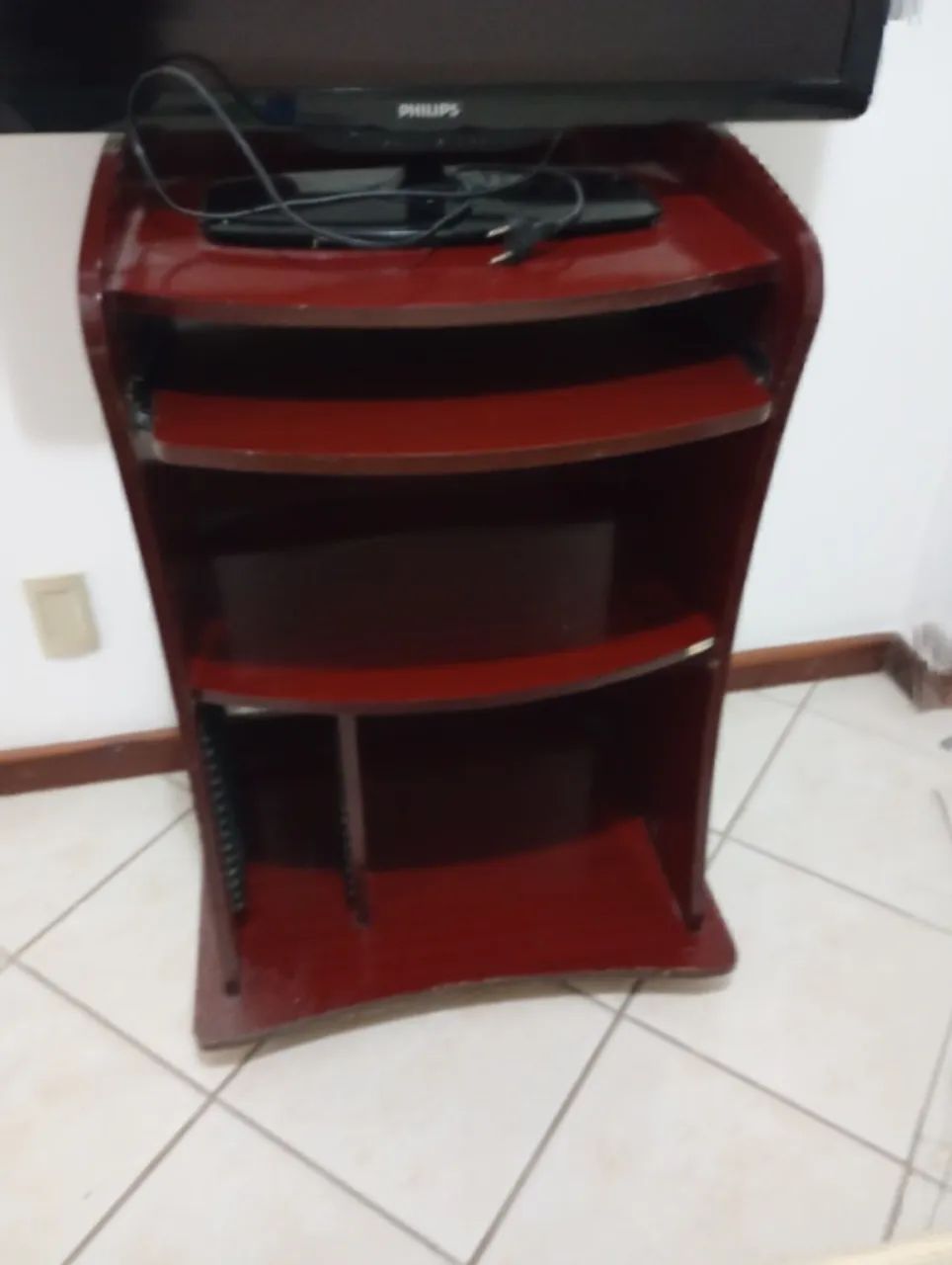 Rack para Computador - Estado de Novo - Foto 2