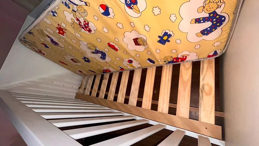 Berço Infantil + colchão  - Foto 4
