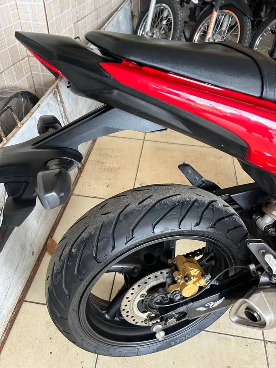 2014 HONDA HORNET  - Foto 4