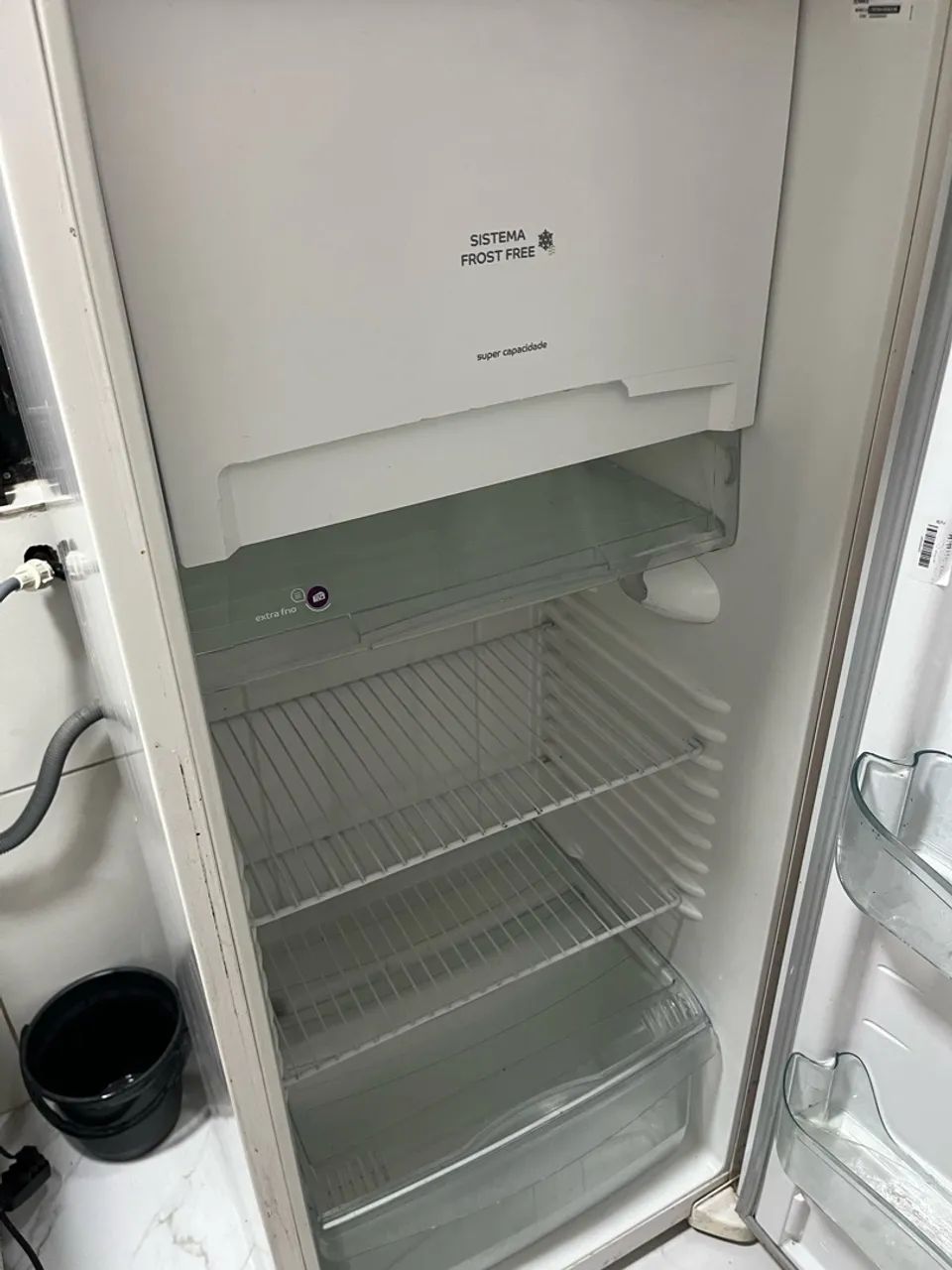 Geladeira consul em perfeito estado 