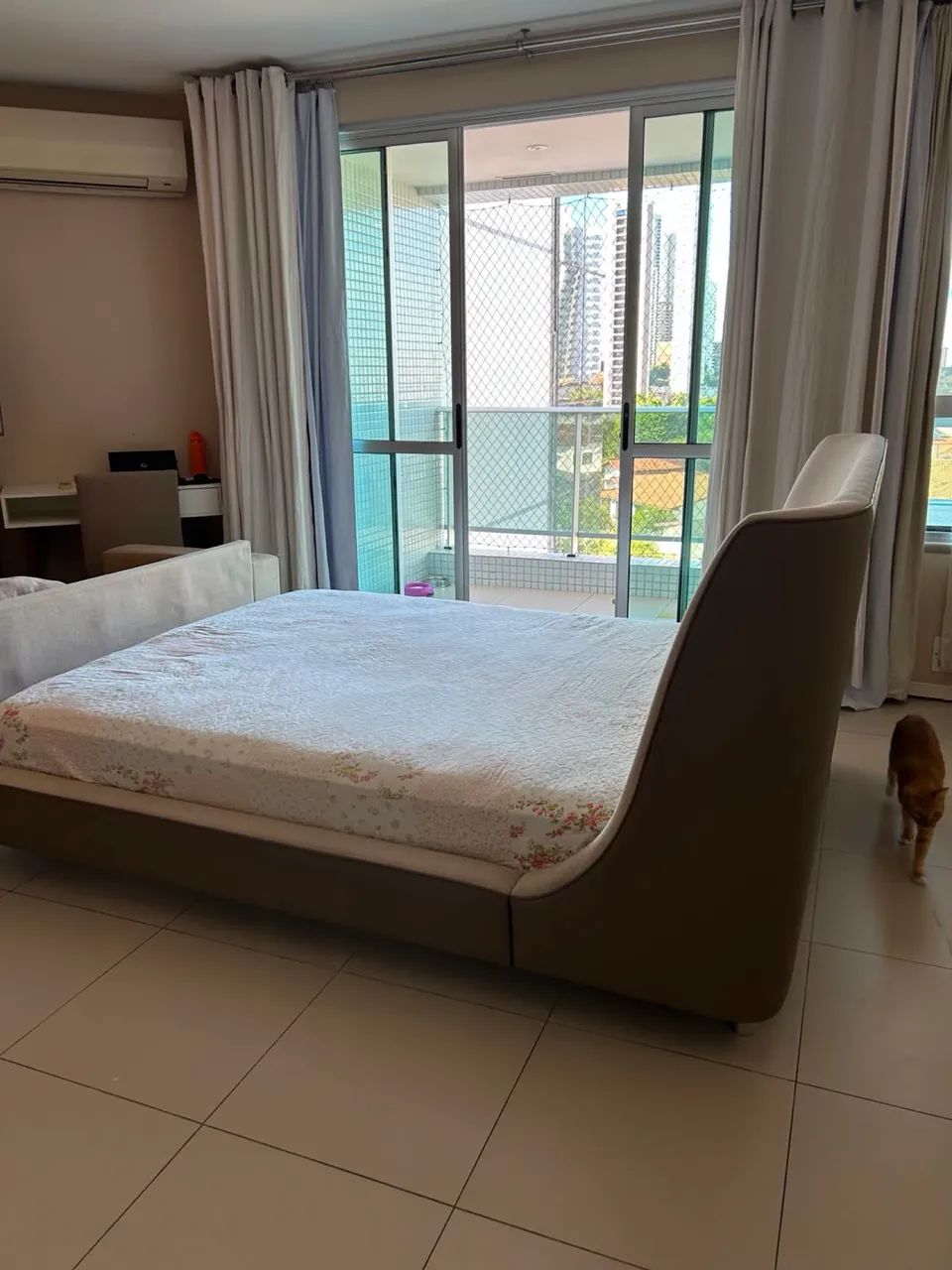 Cama Queen Uultis Designer- OPORTUNIDADE