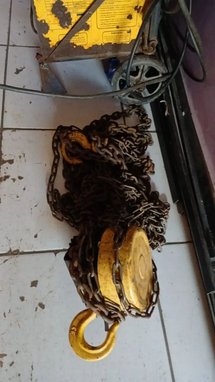 Vende-se talha 1 Tonelada 