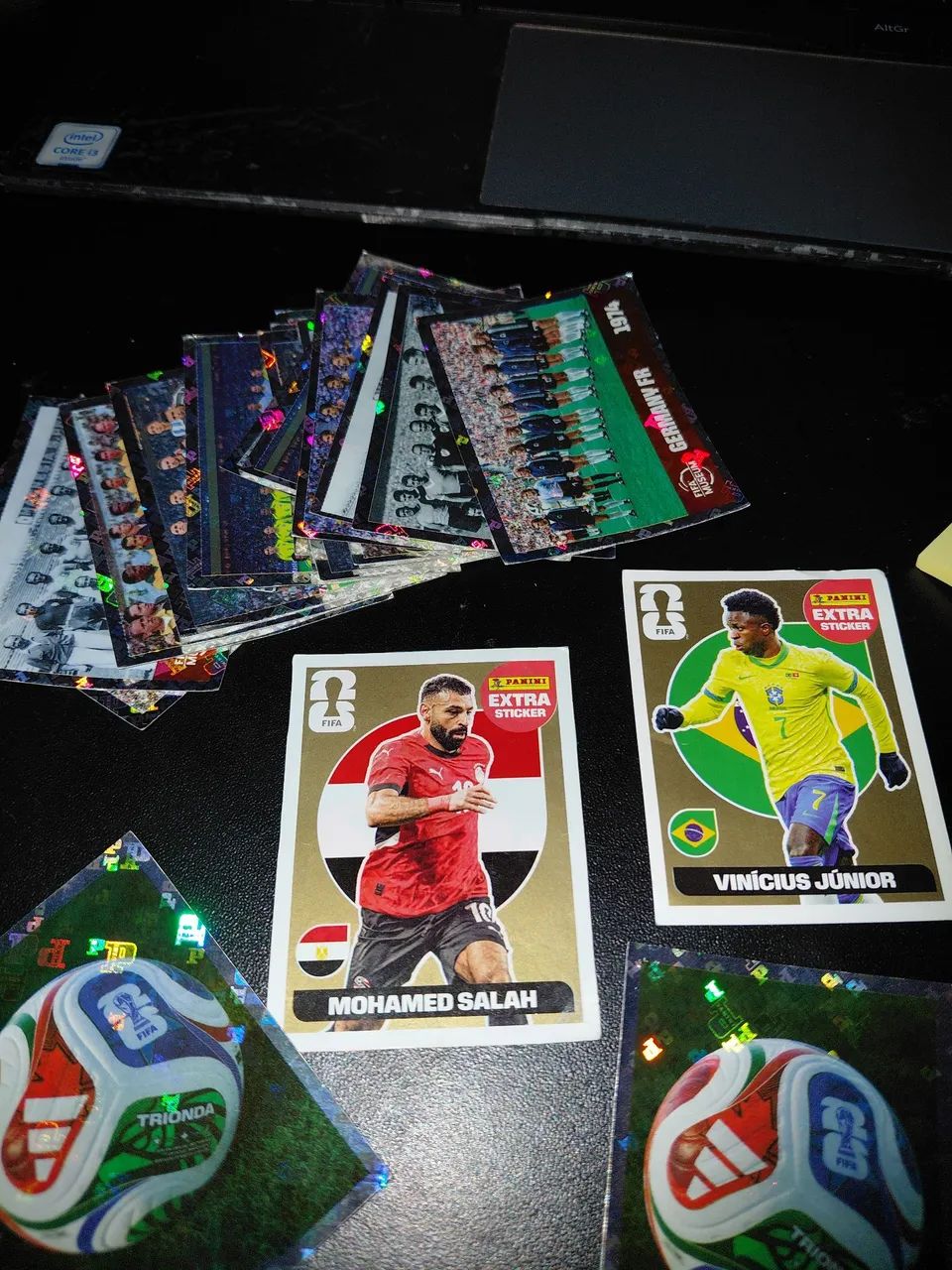 Figurinhas para troca ou venda - Foto 3