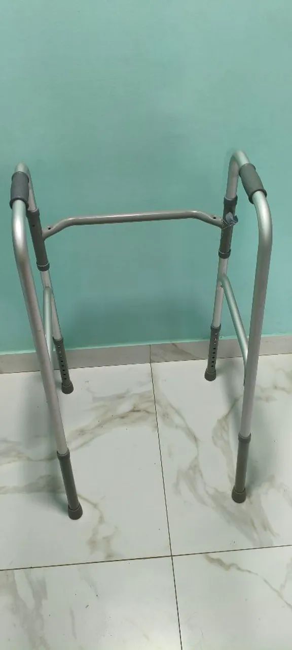 Andadores com e sem rodas - Foto 2