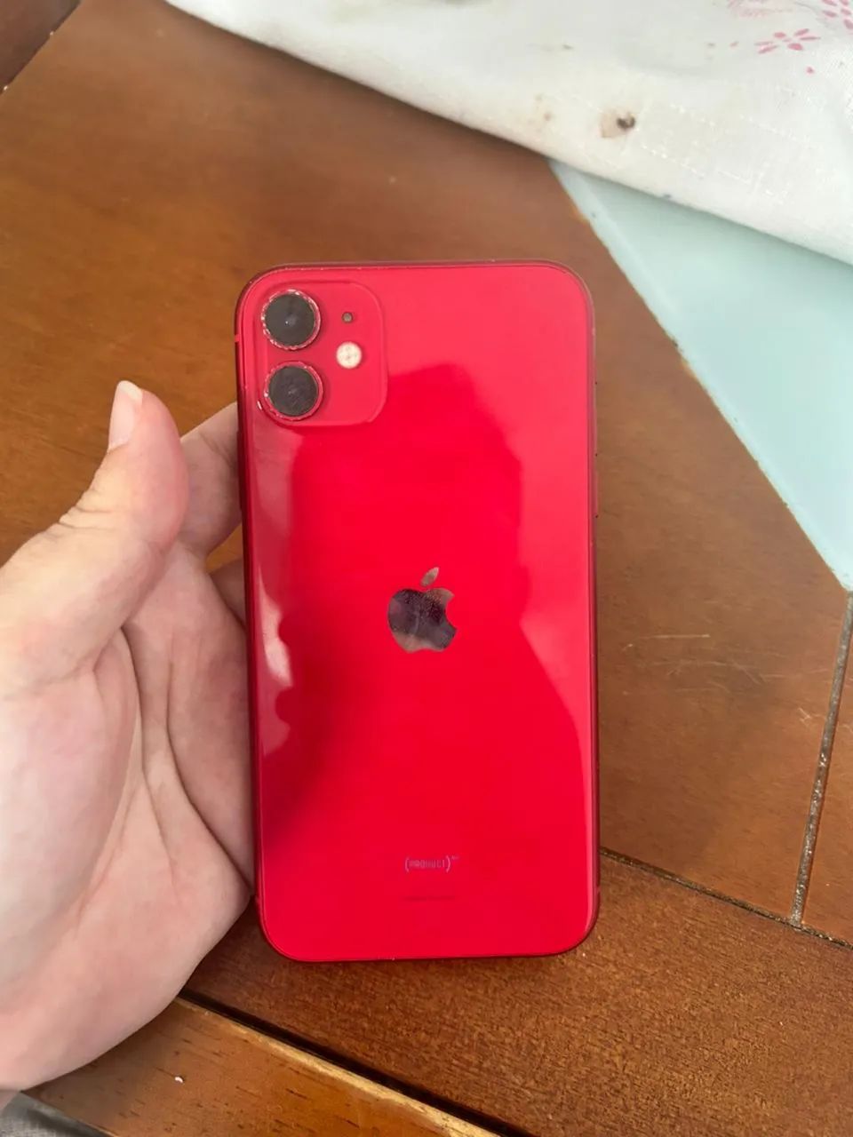 IPHONE 11 VERMELHO