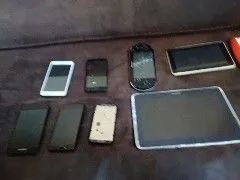 Vendo estes tablets e celulares usados com defeito. - Foto 2