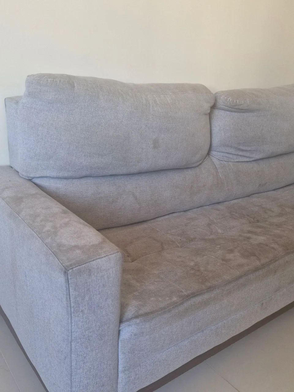 Sofá Semi-Novo 4 lugares - Foto 2