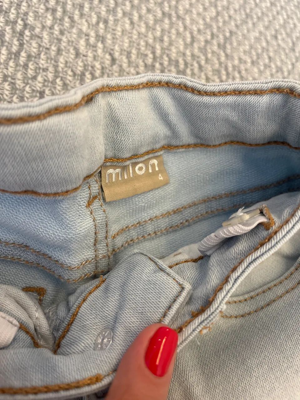 Calça jeans Milon usada tamanho 4  - Foto 2