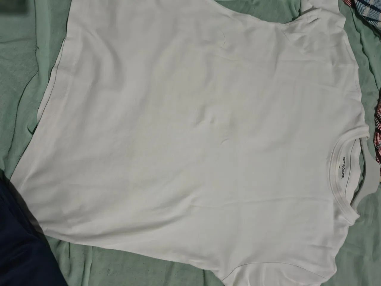 camisa Riachuelo branca lisa - Foto 2