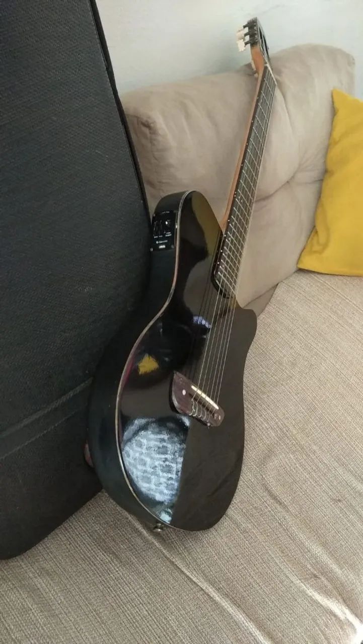 Violão Gianinni Stage - corpo maciço. Tem preço!!!