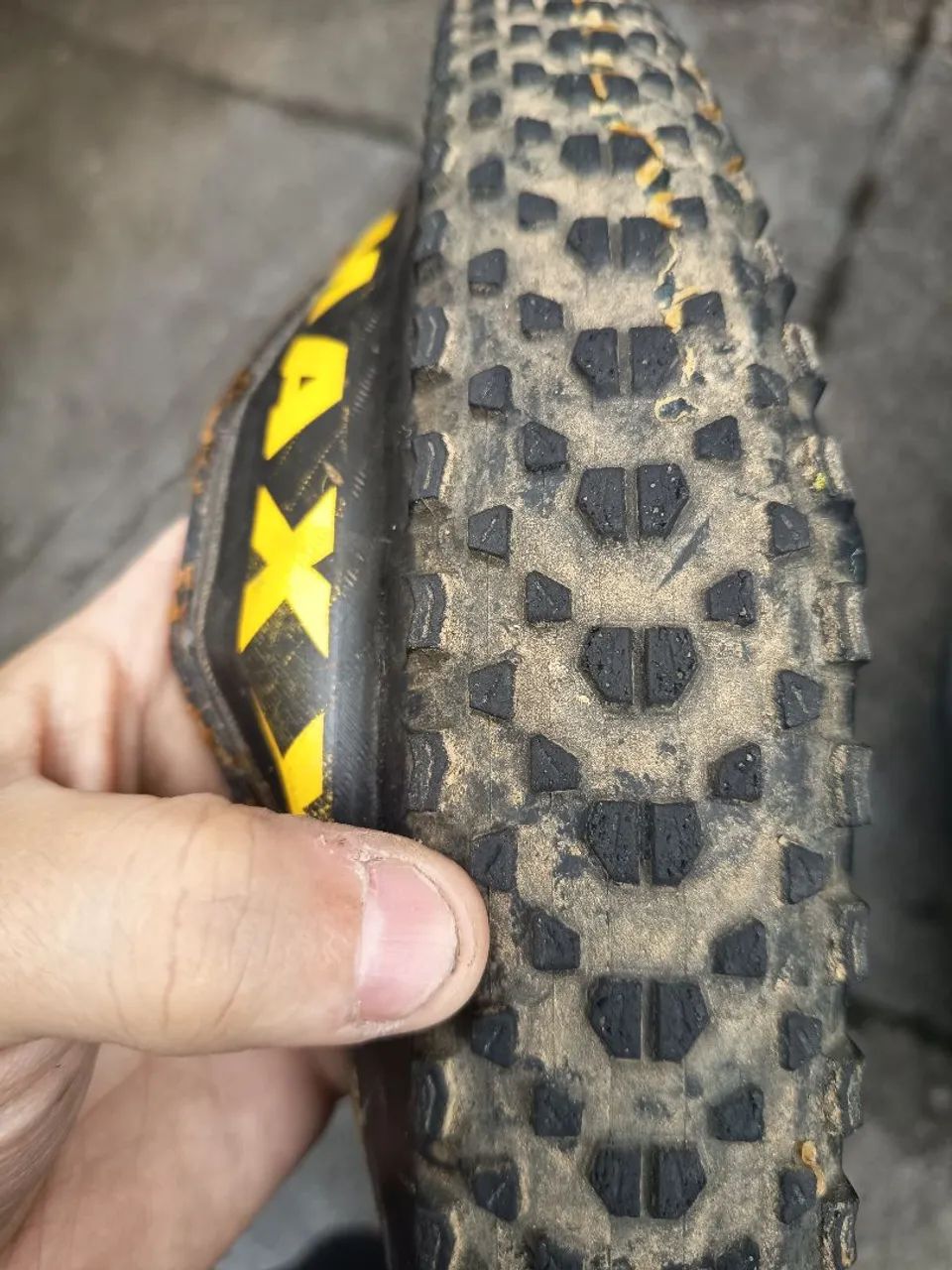 Pneu Maxxis aro 29 Ikon - Foto 3