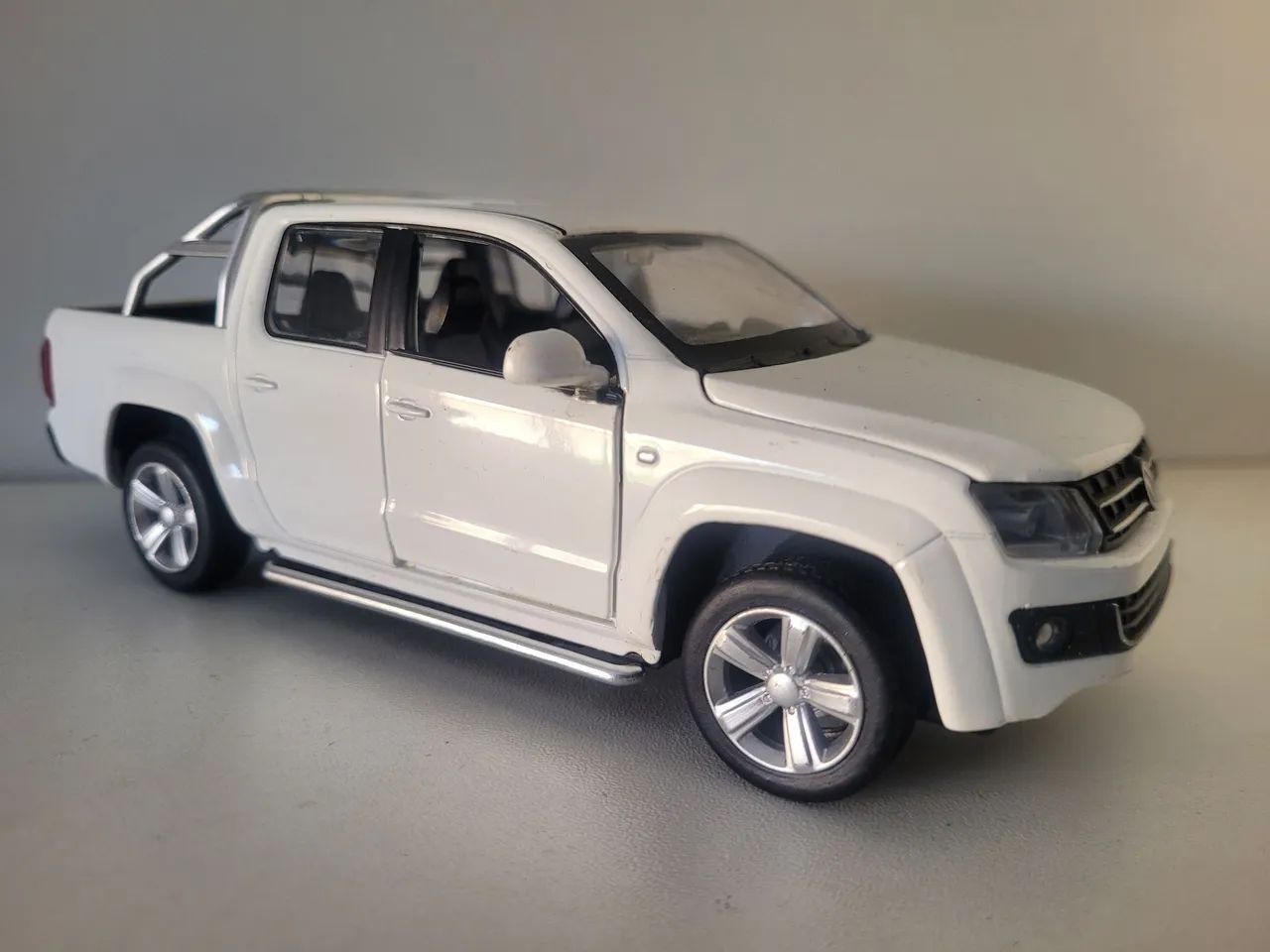 Miniatura Amarok 1/26