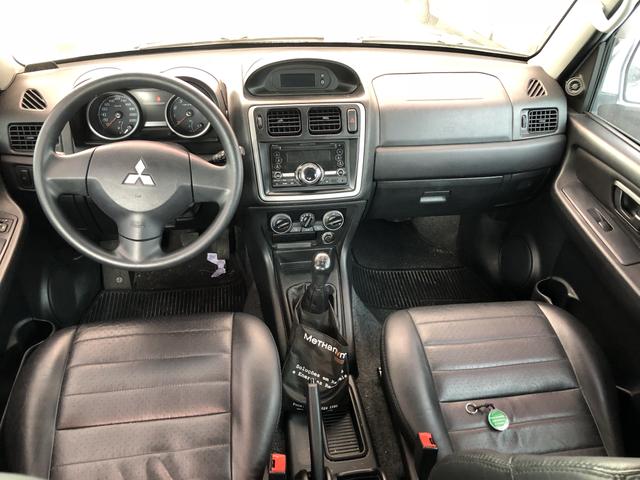 Tr4 2.0 flex muito novo nunca viu lama carro de estrada - Foto 5
