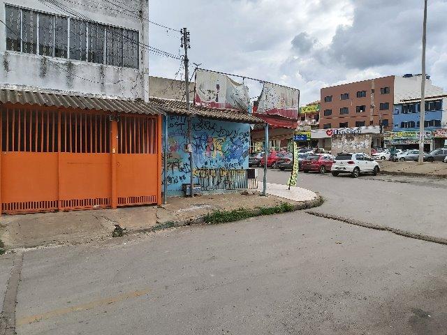 Sorte Imobiliária Vende | Casa Sobrado 3 quartos | Excelente Localização