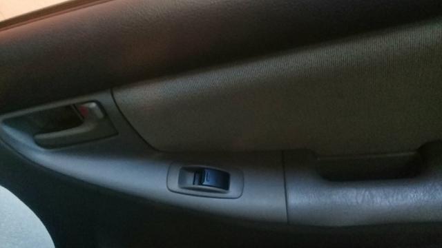 Vende Corolla xel 1.8 - Foto 16