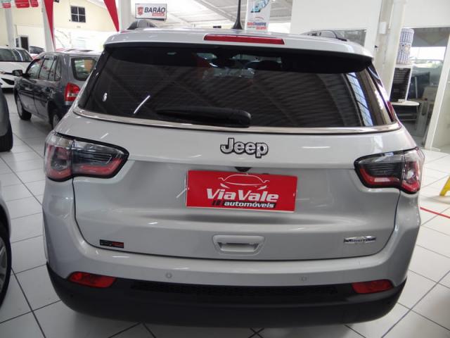 JEEP COMPASS LONGITUDE 2.0 FLEX AUT - Foto 4