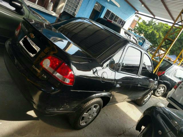 Chevrolet classic ano 16/16 deve nada todo em dias - Foto 2