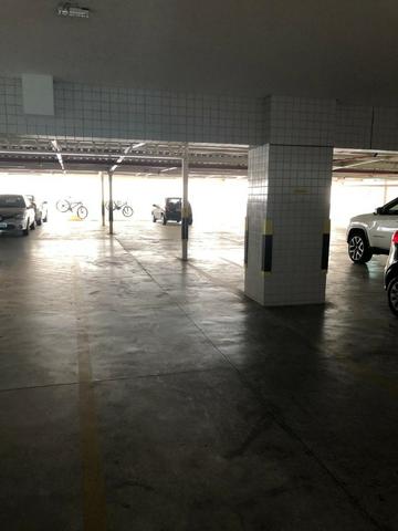 Alugo ap. no Edf. Jerônimo Costa em Candelária - Foto 5