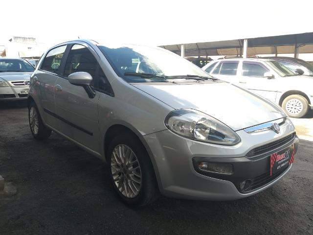 Fiat Punto Essence 1.6 Completo - Foto 2