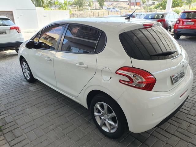Peugeot 208 2015 - Foto 4