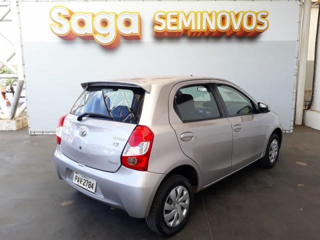 TOYOTA ETIOS 1.5 XS 16V FLEX 4P MANUAL 2016 - Foto 2