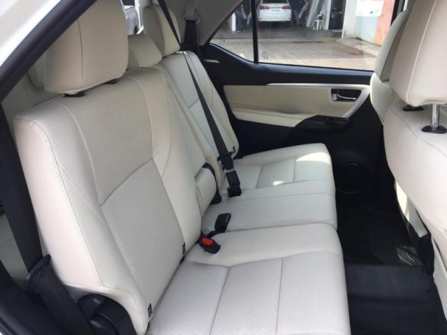 TOYOTA HILUX SW4 2.8 SRX DIAMOND 4X4 7 2019 - Foto 10