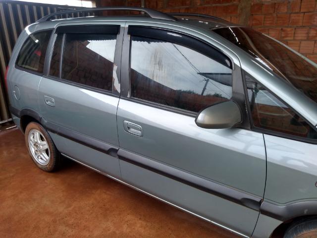 Vendo zafira CD 2.0 03/04 - Foto 4