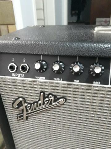 Amplificador Fender Frontman 212R 100W - Foto 4