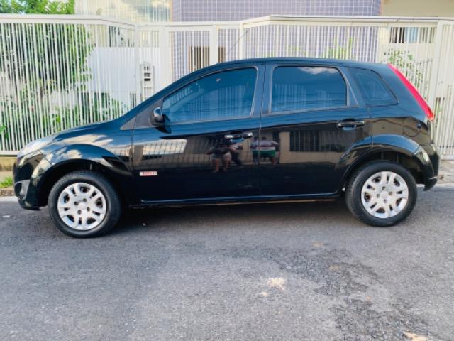 Fiesta hatch 1.6 completo