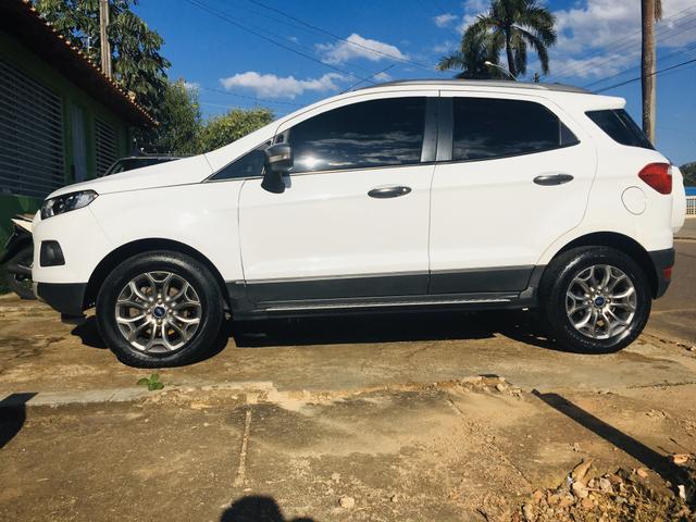 Ecosport freestyle 2.0 Automático