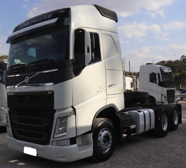 VOLVO FH460 ANO 2016 COM 620 MIL KM