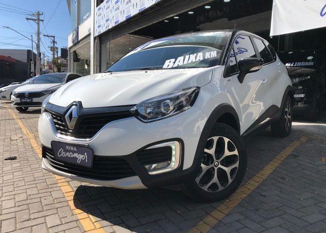 RENAULT CAPTUR INTENSE BOSE 1.6 16V FLEX 5P AUT.