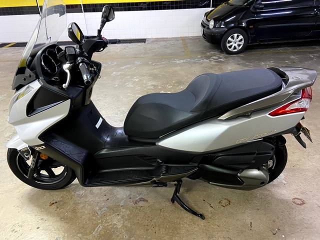 KYMCO DOWTOWN 300I SCOOTER 2018 PRATA  LEIA A DESCRIÇÃO 