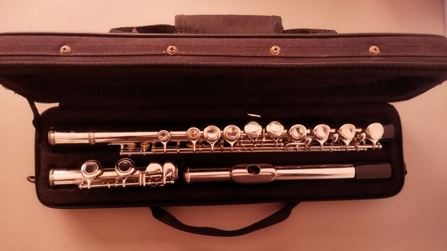 Flauta transversal novinha - Foto 4