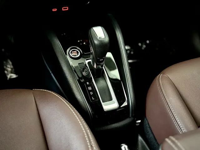 NISSAN KICKS KICKS EXCLUSIVE 1.6 16V FLEX AUT - Foto 4