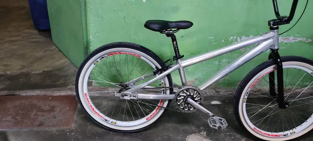 23 ideias de Gringas  bikes personalizadas, bmx, ideias de bicicleta